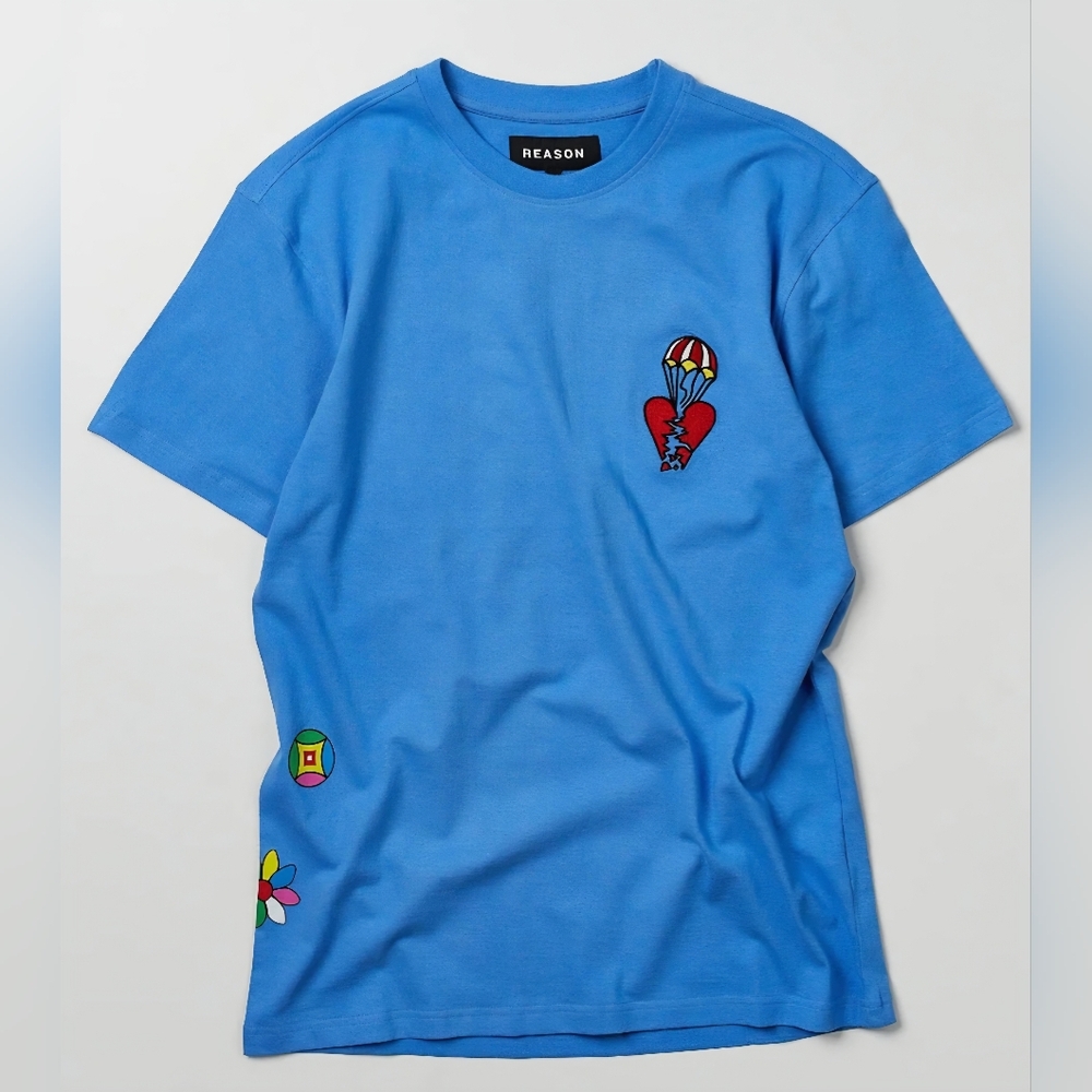 Reason Brand Heart Broken Blue Graphic Short Sleeve Tee Small NWT BA-2717